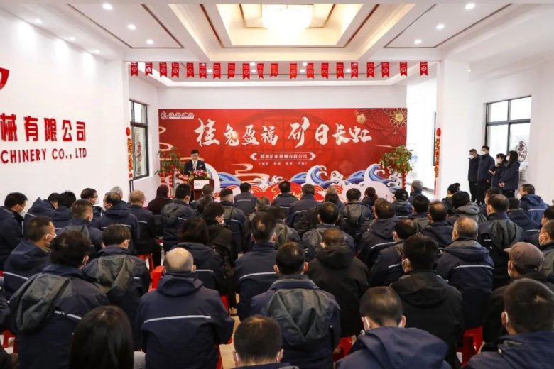 151705_249935_gsdt.jpg 151705_249935_gsdt.jpg