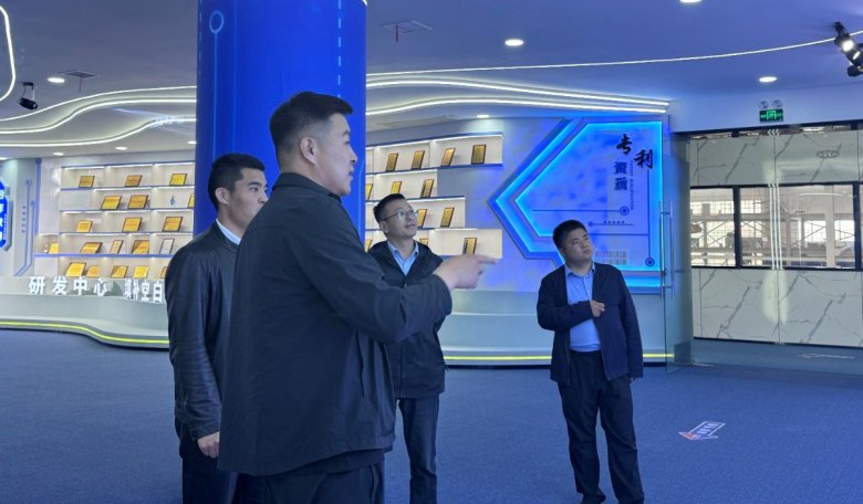 081338_155943_gsdt.jpg 081338_155943_gsdt.jpg