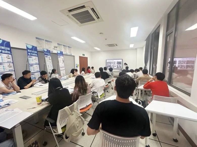 083353_840407_gsdt.jpg 083353_840407_gsdt.jpg